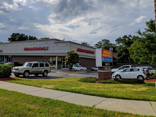Auto Parts Store «Advance Auto Parts», reviews and photos, 500 Ogden Ave, Downers Grove, IL 60515, USA