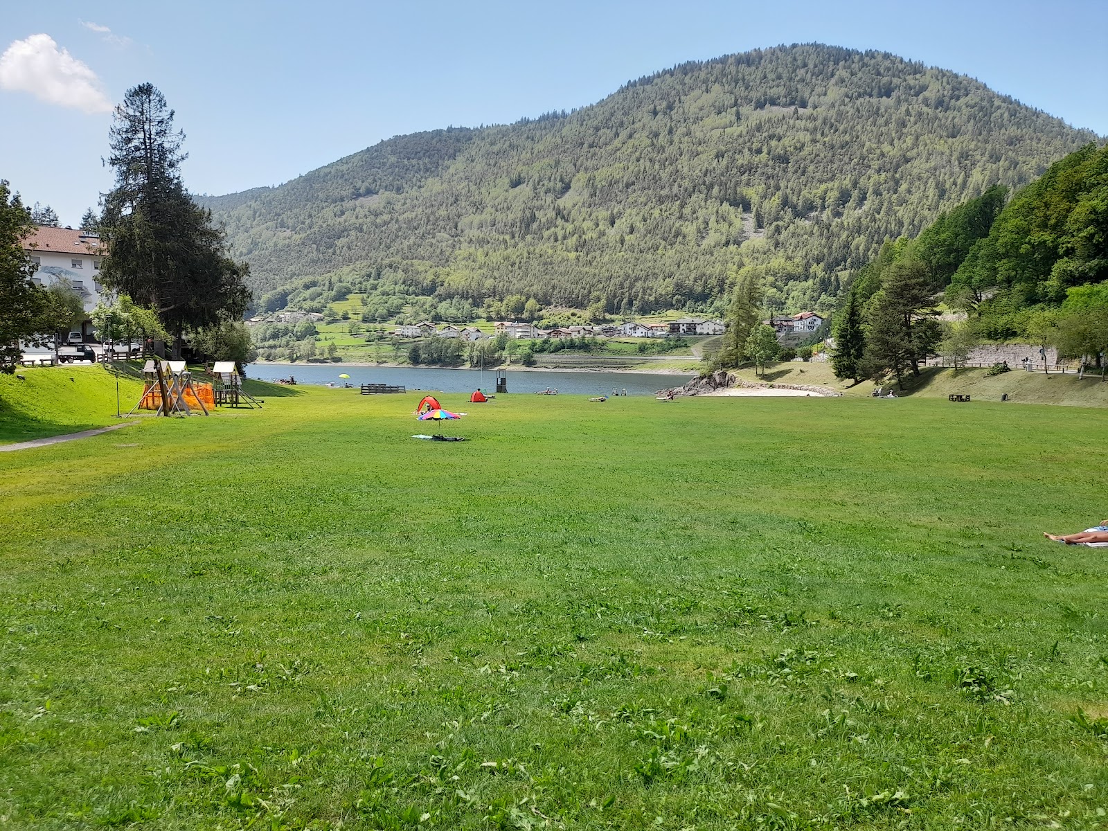 Photo de Spiaggia Lago delle Piazze avec un niveau de propreté de très propre