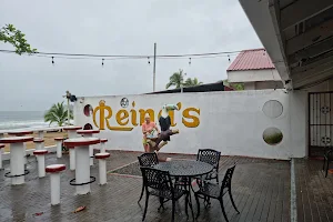 Reina's Restaurante image