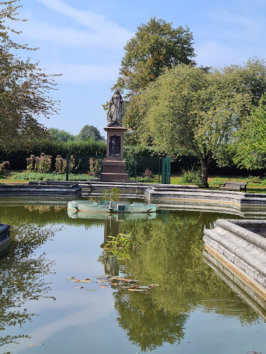 Comments and reviews of Nottingham War Memorial Gardens