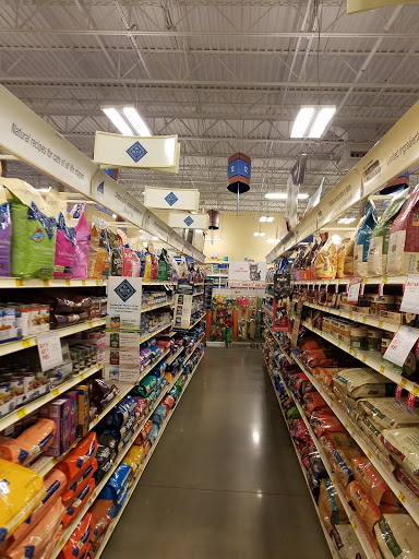 Pet Supply Store «PetSmart», reviews and photos, 139 Rolling Hills Cir, Easley, SC 29640, USA