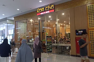 Raa Cha Suki & BBQ Green Pramuka Square image