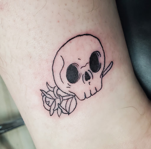 Explore 2a tattoo ideas, creative tattoo ideas in Toledo, available at Artistik Tat2 and Body Piercing