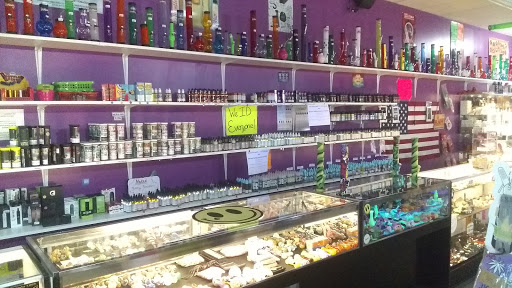 Tobacco Shop «HOPPY TRAILS SMOKE SHOP», reviews and photos, 4938 Allen Rd, Zephyrhills, FL 33541, USA