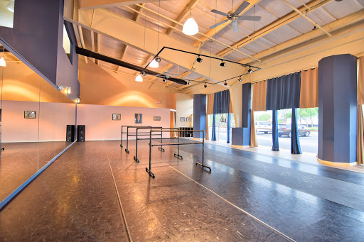 Dance School «Bourne 2 Dance LLC», reviews and photos, 24850 Old 41 Rd #23, Bonita Springs, FL 34135, USA
