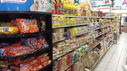 Grocery Store «La Fiesta Latina Market», reviews and photos, 453 Garces Hwy, Delano, CA 93215, USA