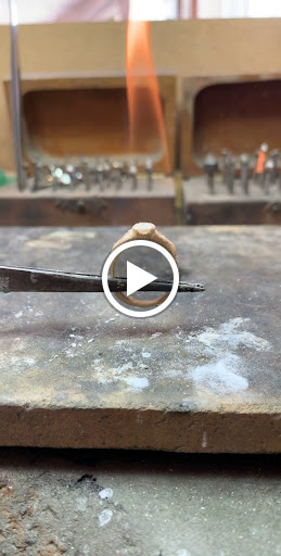 Jewelry Store «KB Jewelers», reviews and photos, 68 Great Rd, Bedford, MA 01730, USA