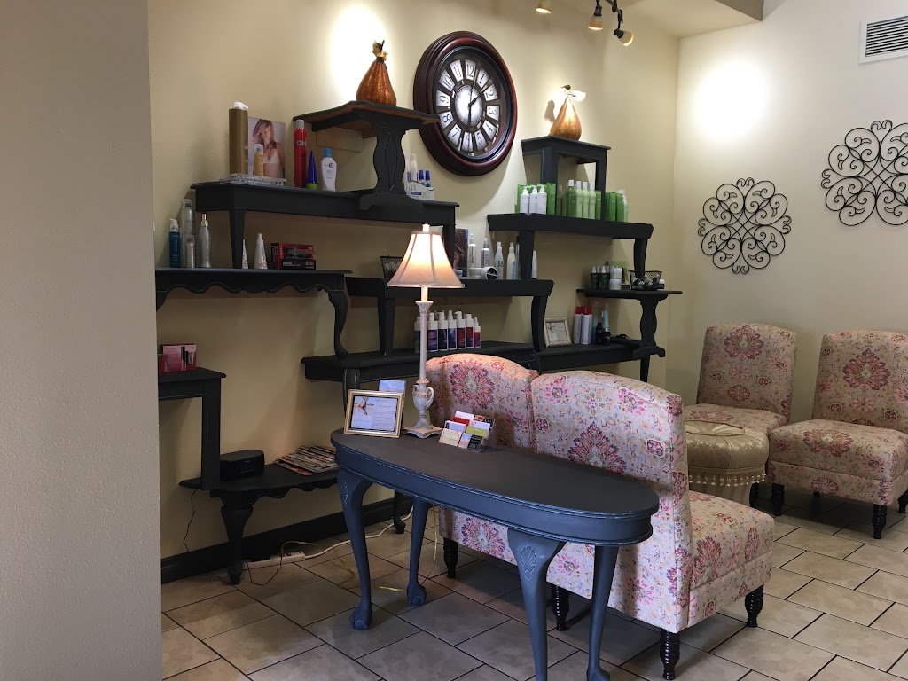 Renee's Creation@2nd Avenue Salon & Spa 98512