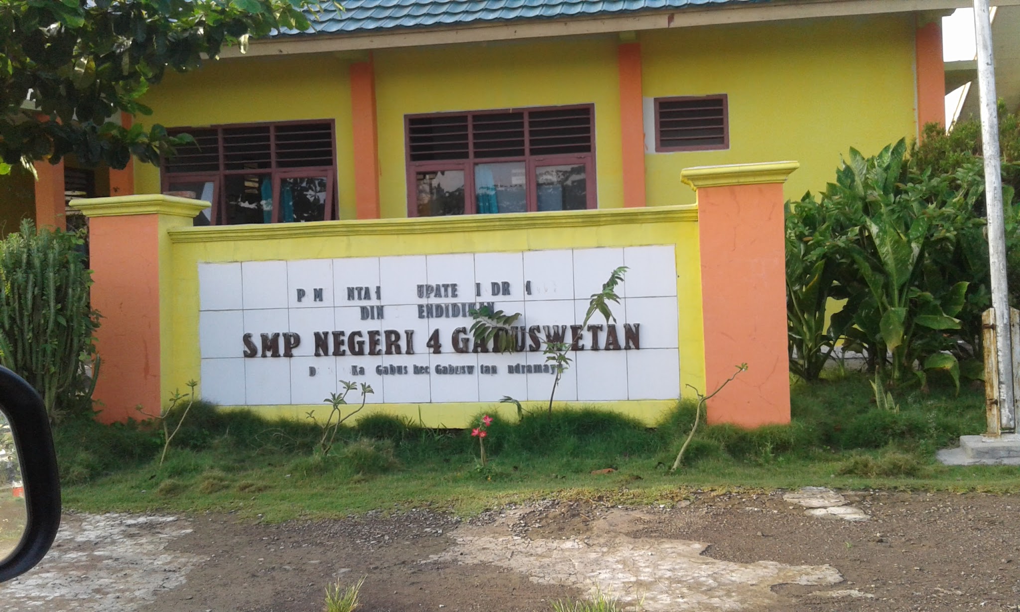 Foto UPTD  SMP Negeri 4 Gabuswetan, Kab. Indramayu
