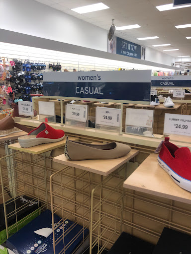 Department Store «Marshalls & HomeGoods», reviews and photos, 701 NJ-440, Jersey City, NJ 07304, USA