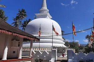 Muthiyangana Raja Maha Vihara image