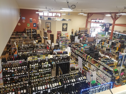 Wine Store «Wine & Liquor Warehouse», reviews and photos, 465 Albany Turnpike, Canton, CT 06019, USA