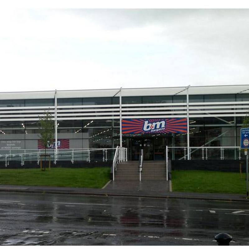 B&M Store