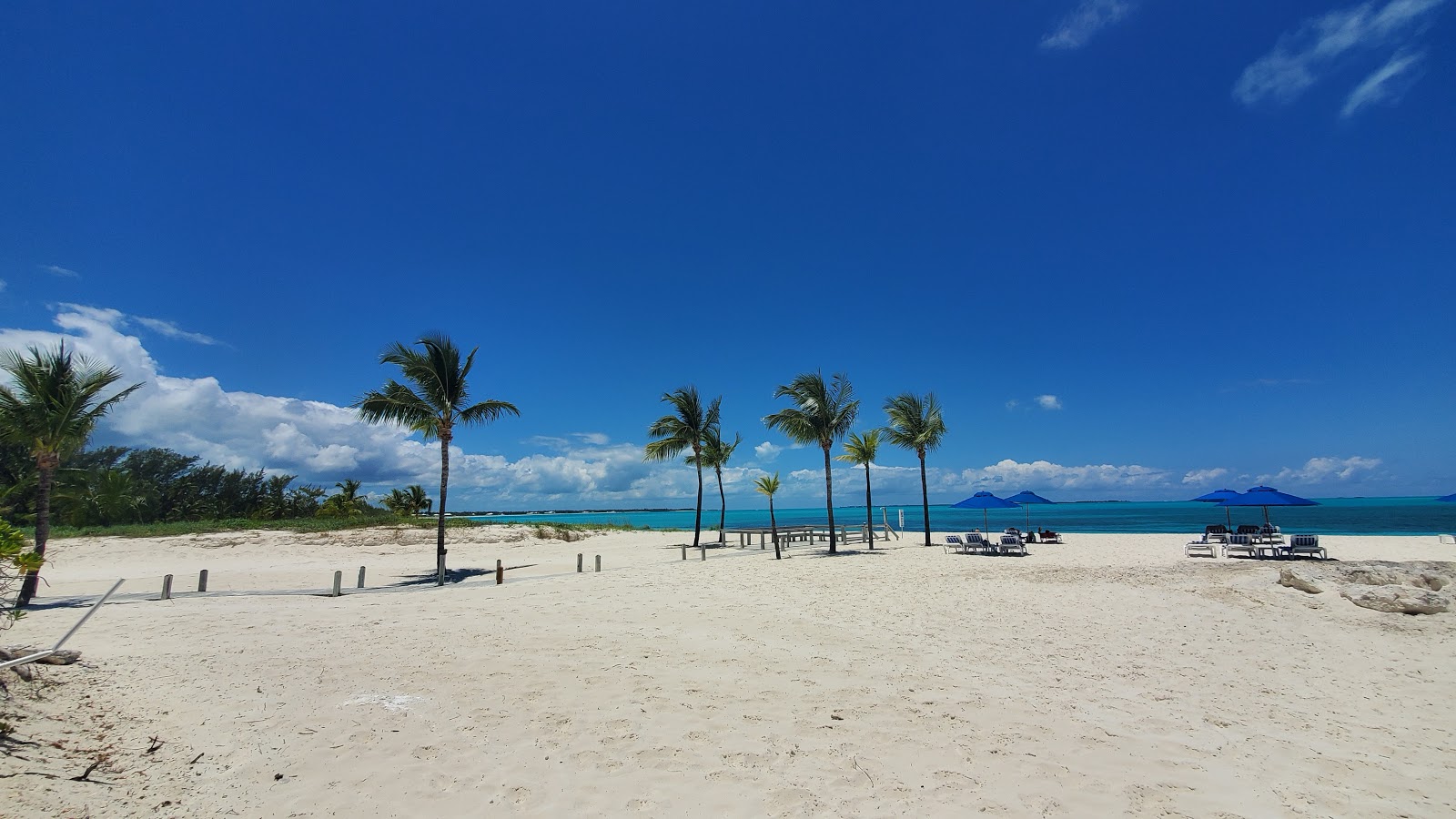 Sandpiper beach photo #7