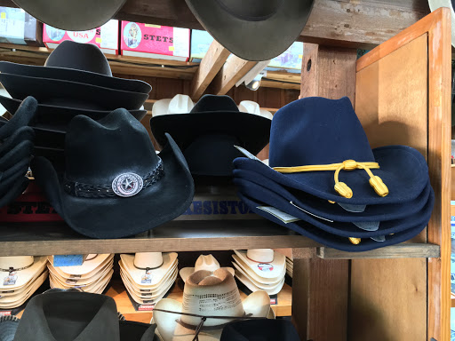 Western Apparel Store «Country General Store», reviews and photos, 6279 Van Nuys Blvd, Van Nuys, CA 91401, USA