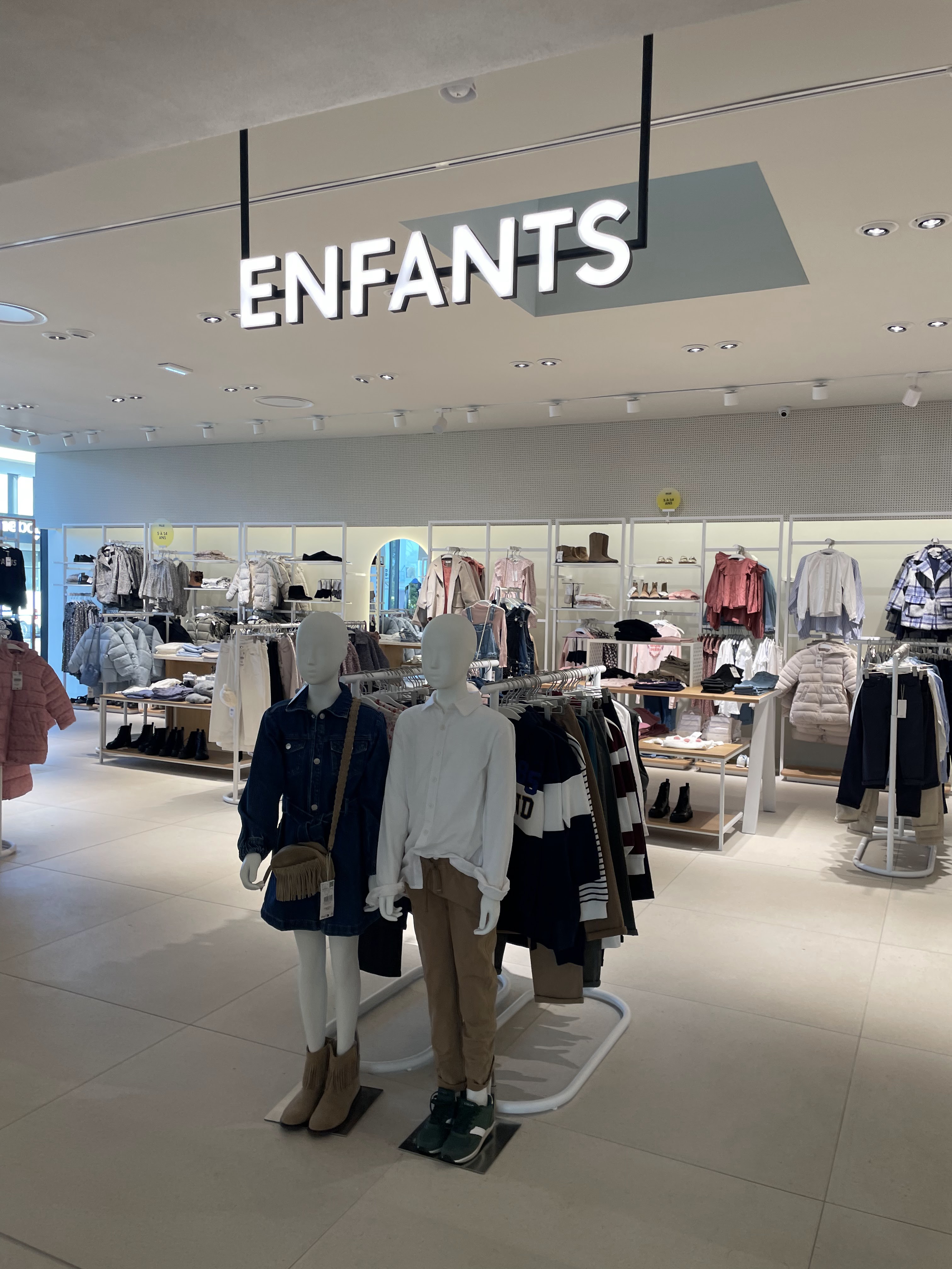 Photo n° 5 de l'avis de Gucci.e fait le 24/09/2023 à 18:20