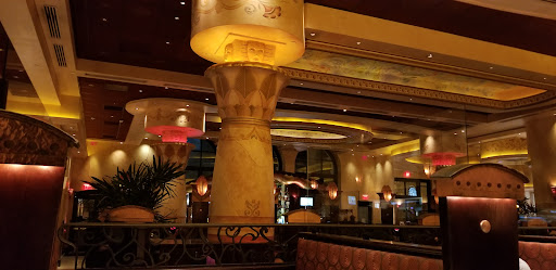 Shopping Mall «Crabtree Valley Mall», reviews and photos, 4325 Glenwood Ave, Raleigh, NC 27612, USA