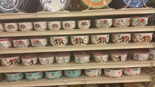 Home Goods Store «Christmas Tree Shops», reviews and photos, 9819 W Broad St, Glen Allen, VA 23060, USA