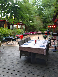 Atmosphère du Restaurant français Guinguette la Famourette à Aniane - n°19