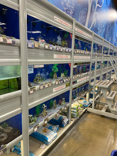 Pet Supply Store «PetSmart», reviews and photos, 1140 W Elliot Rd, Tempe, AZ 85284, USA