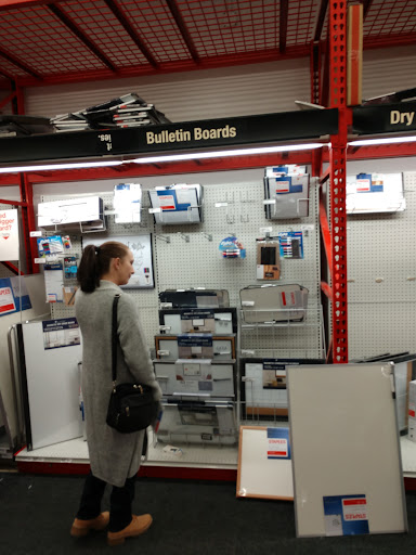 Office Supply Store «Staples», reviews and photos, 1333 Buckeye Ave, Ames, IA 50010, USA