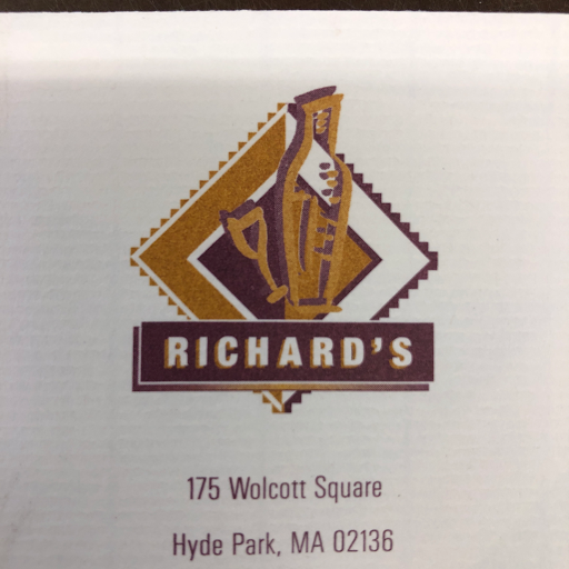 Liquor Store «Richards Wine & Spirits», reviews and photos, 175 Wolcott Square, Hyde Park, MA 02136, USA