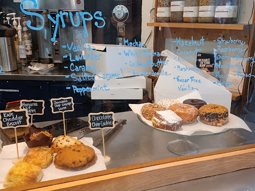 Coffee Shop «Dollop Coffee Co.», reviews and photos, 345 E Ohio St, Chicago, IL 60611, USA