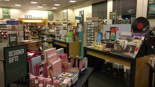 Book Store «Barnes & Noble Booksellers Palm Desert», reviews and photos, 72840 Highway 111 # 425, Palm Desert, CA 92260, USA