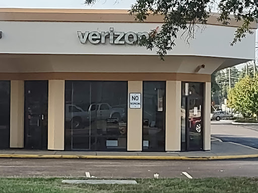 Cell Phone Store «Verizon Authorized Retailer - Wireless Zone», reviews and photos, 8191 Brook Rd, Richmond, VA 23227, USA