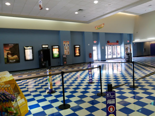 Movie Theater «Regal Cinemas Fishkill 10», reviews and photos, 18 Westage Business Center, Fishkill, NY 12524, USA