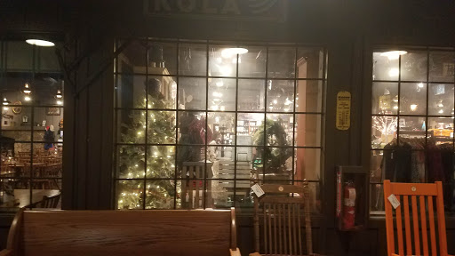 American Restaurant «Cracker Barrel Old Country Store», reviews and photos, 716 N Campbell Station Rd, Farragut, TN 37934, USA