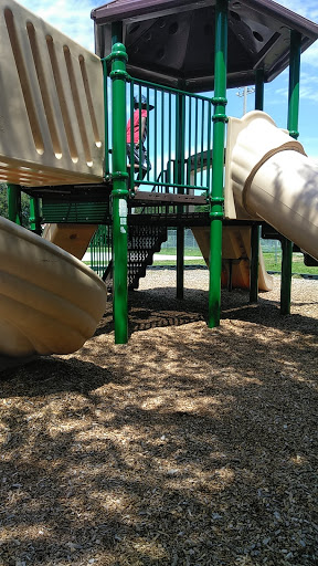 Recreation Center «Ruskin Recreation Center», reviews and photos, 901 6th St SE, Ruskin, FL 33570, USA