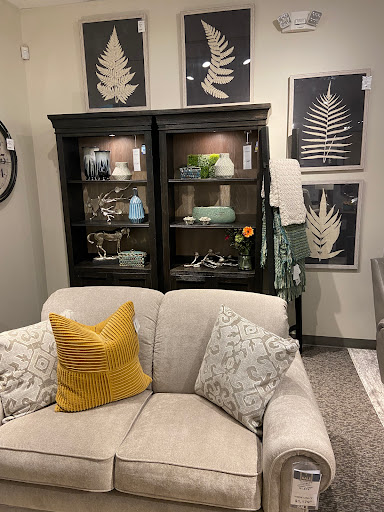 Furniture Store «La-Z-Boy Furniture Galleries», reviews and photos, 2328 Lincoln Hwy, Langhorne, PA 19047, USA