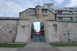 Puerta de Mar image