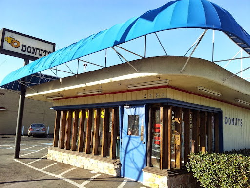 Broadway Donuts, 2731 Broadway, Sacramento, CA 95818, USA, 