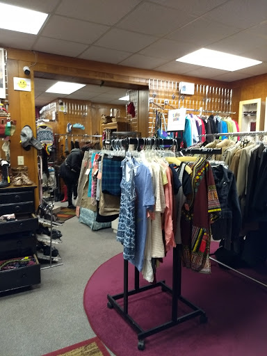 Thrift Store «New2you Thrift Store», reviews and photos, 206 William Howard Taft Rd #2, Cincinnati, OH 45219, USA