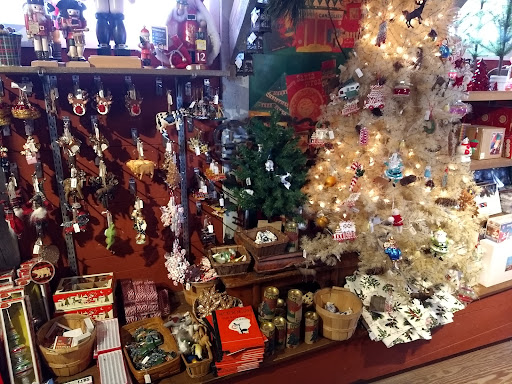 General Store «The Vermont Country Store Weston», reviews and photos, 657 Main St, Weston, VT 05161, USA