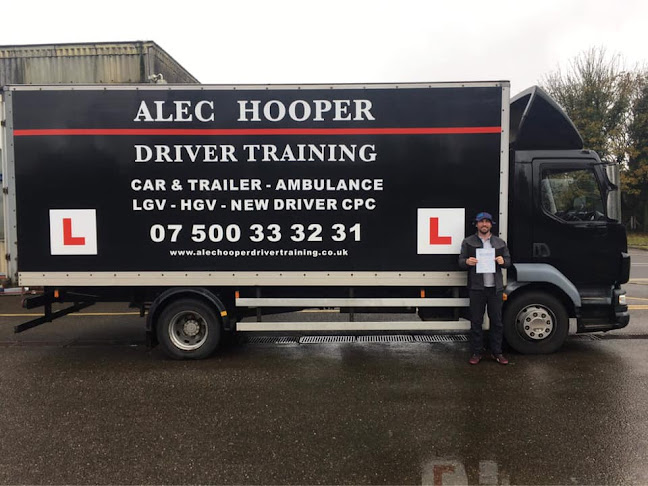 Alec Hooper Driving Lessons - Driving school