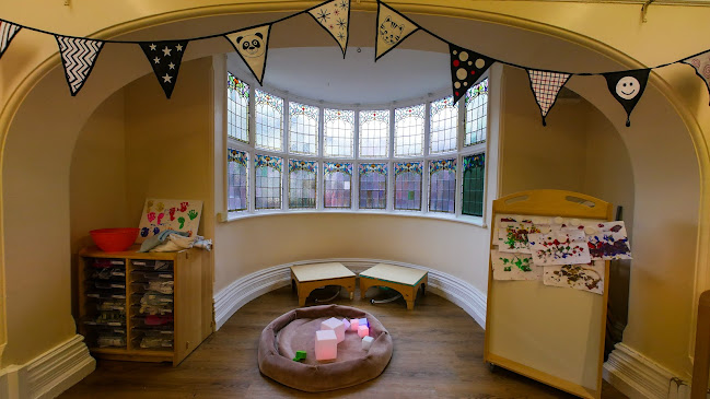 Comments and reviews of Chestnut Nursery School (St. Giles)
