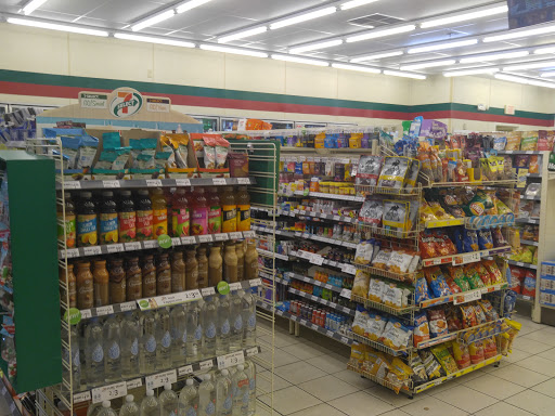 Convenience Store «7-Eleven», reviews and photos, 3398 N State Rd 7, Lauderdale Lakes, FL 33319, USA