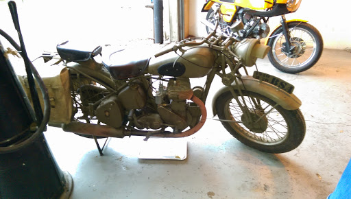 Motorcycle Shop «Revival Cycles Workshop», reviews and photos, 5305 Bolm Rd #1, Austin, TX 78721, USA