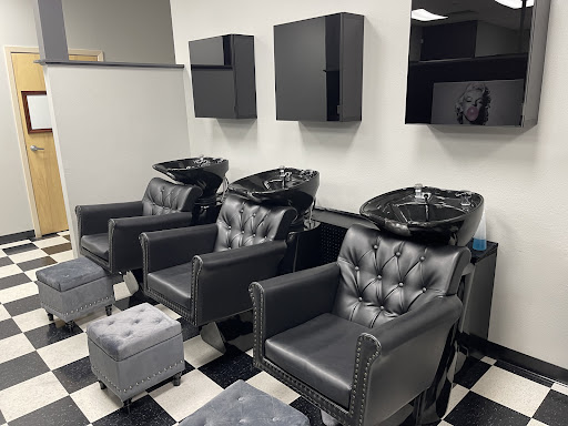 Nail Salon «A New U Salon & Spa», reviews and photos, 989 N Live Oak Ave, New Braunfels, TX 78130, USA