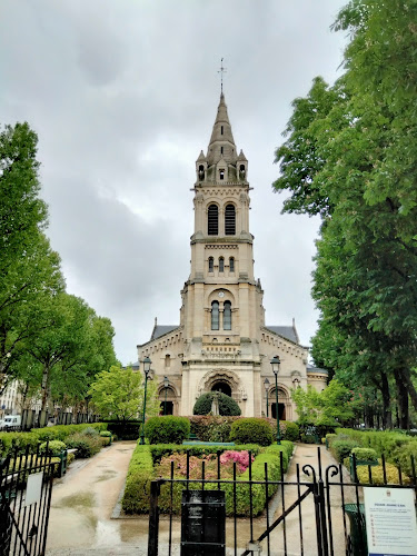 Église Saint-Pierre de Neuilly-sur-Seine à Neuilly-sur-Seine