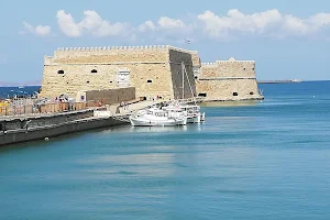 Rocca a Mare Fortress image