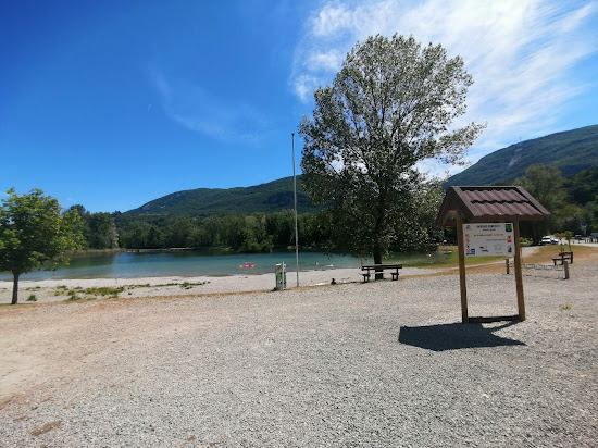 Plan d'eau de Motz Beach