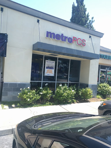 Cell Phone Store «MetroPCS Corporate Store», reviews and photos, 1041 E Capitol Expy, San Jose, CA 95121, USA