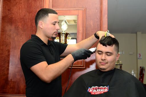 Barber Shop «Famous Fadez Hanover Park», reviews and photos, 2149 Irving Park Rd, Hanover Park, IL 60133, USA