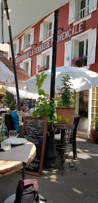 Atmosphère du Restaurant La Terrasse Provençale à Collobrières - n°14