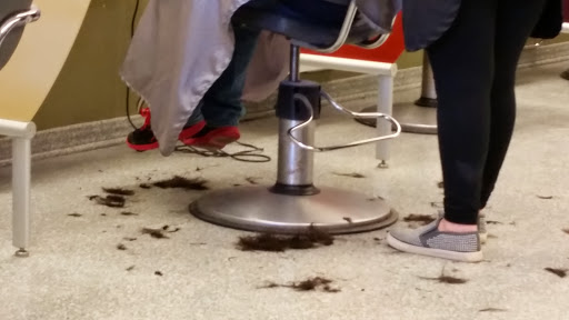 Hair Salon «Great Clips», reviews and photos, 36050 Detroit Ave r, Avon, OH 44011, USA