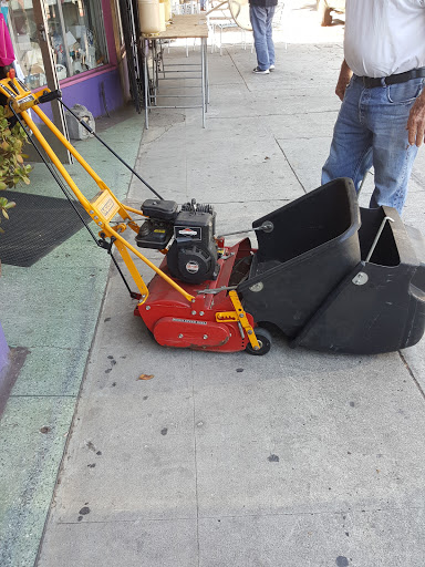 Thrift Store «Son of A Vet Thrift Shop», reviews and photos, 3310 N Eastern Ave, Los Angeles, CA 90032, USA